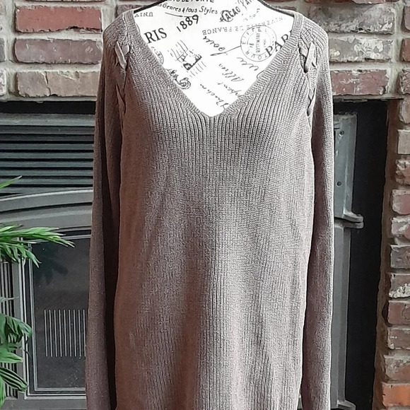 a.n.a Sweaters - A.N.A. A New Approach Tunic Sweater